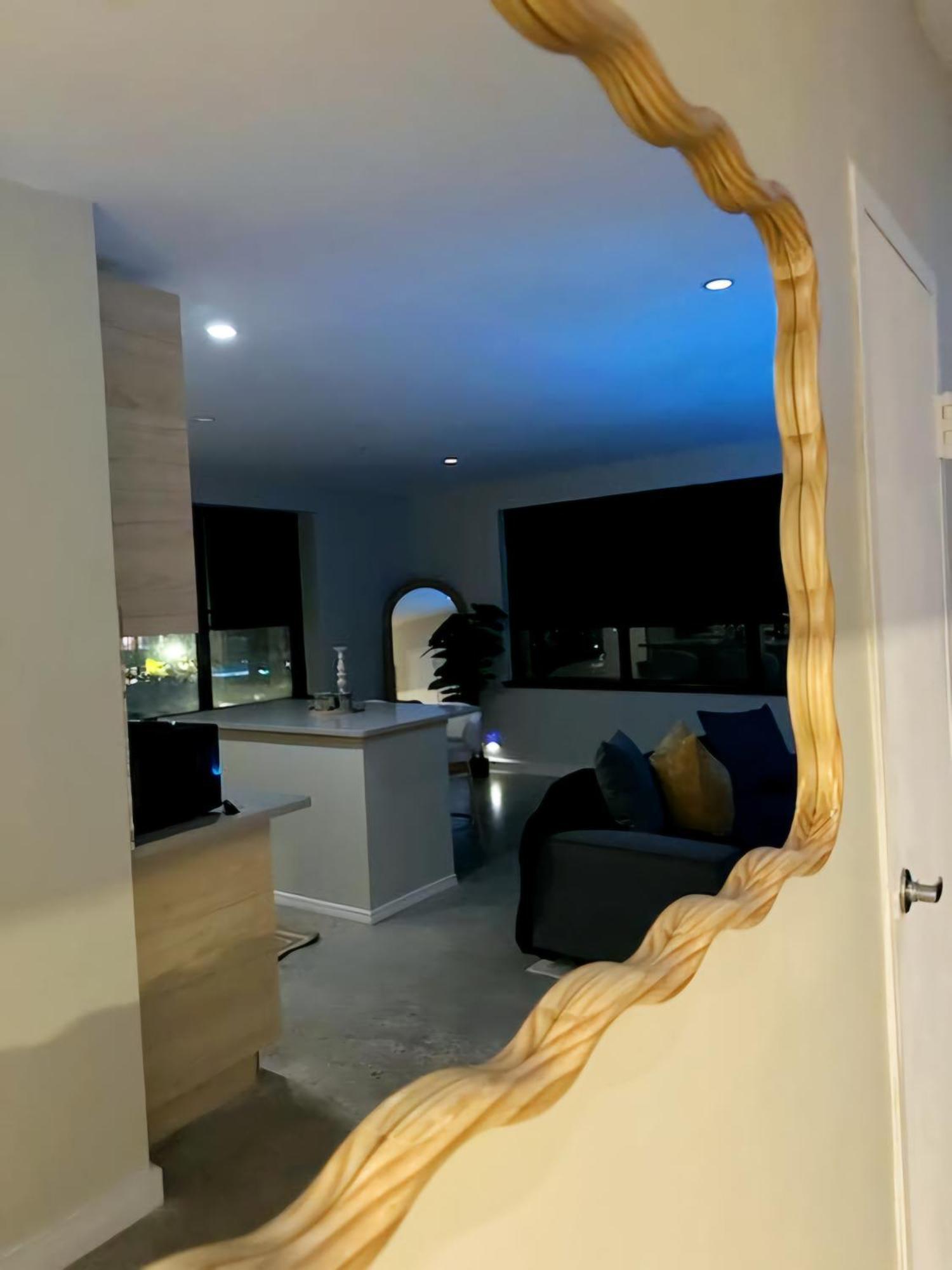 Contemporary Downtown Condo Джаксънвил Екстериор снимка